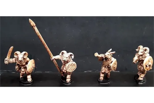 Bestian Command (4 figures)
