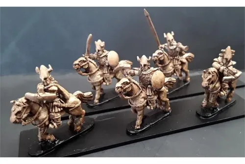 Delvian Cavalry with Crossbows on Horses (16 figures)