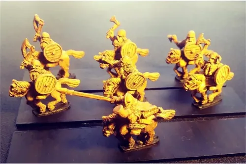 Dwarian Pony Cavalry with Axes and Shields (16 figures)
