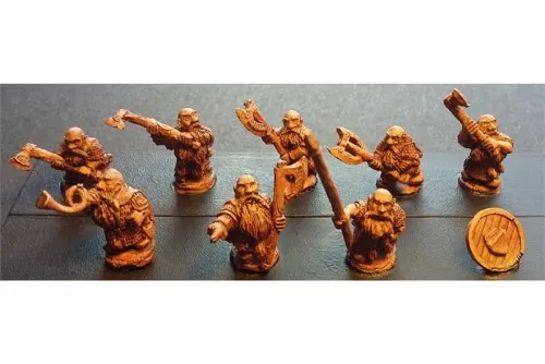 Dwarian Shame Bearers with Double Handed Axes (35 figures)