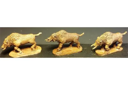 Dwarian War Boars (18 figures)