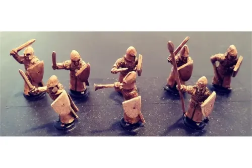Elvian Swordsmen with Shields (35 figures)