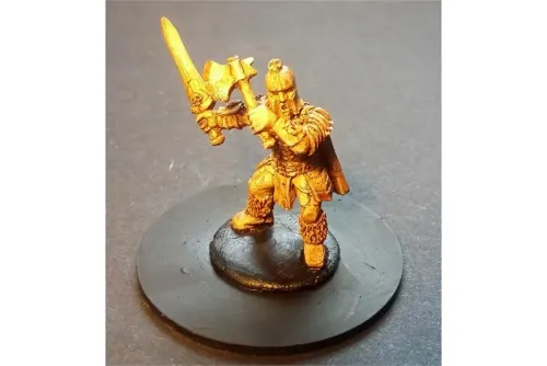 Hellian Half Ogre General (1 figure)