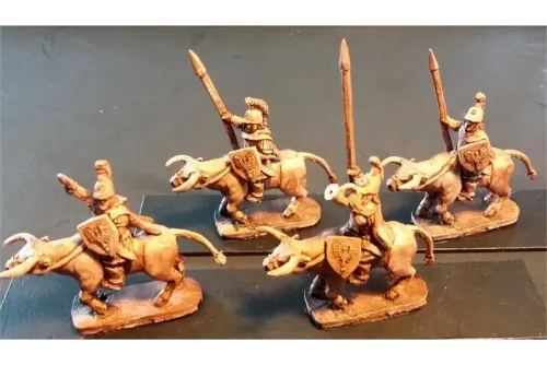 Legian Cavalry with Spears & Shields on Unarmored Bulls (16 figures)