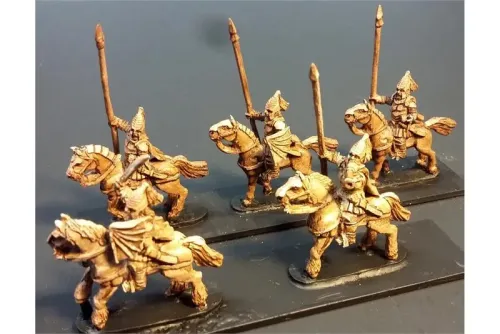 Vampirian Cavalry Lance and Shield on Lightly Armored Horse (16 figures)