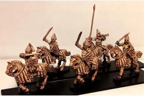 Vampirian Cavalry Sword and Shield on Heavily Armored Horse (16 figures)