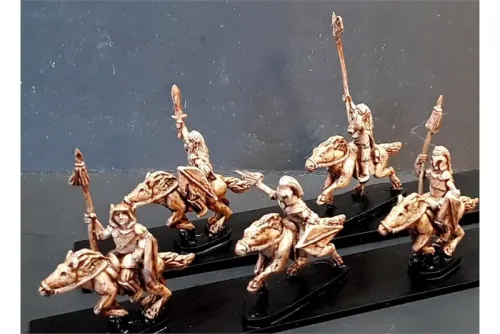 Wovian Cavalry with Spears and Shields on Horses (16 figures)